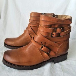 FRYE Veronica Strappy BROWN